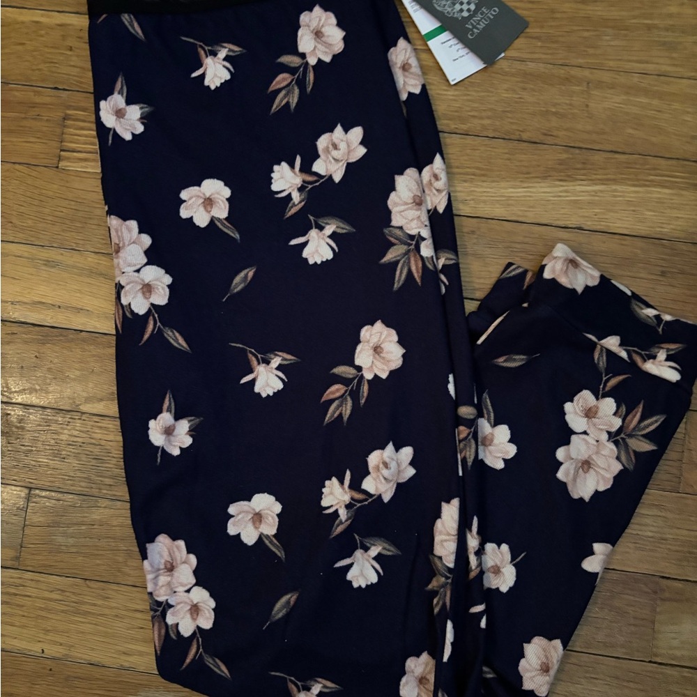 BNWT by Vince Camuto Navy Floral Pajama Pants